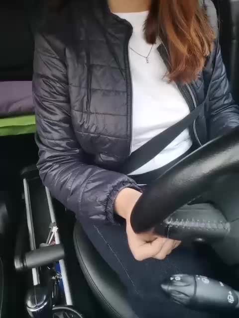 your-lioness Live Sex September 19, 2025