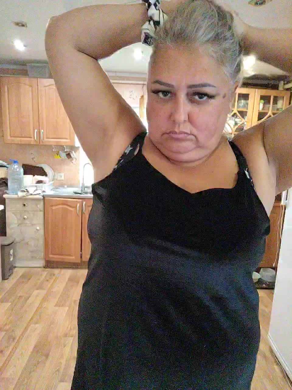 BigMilf Live Sex September 20, 2025