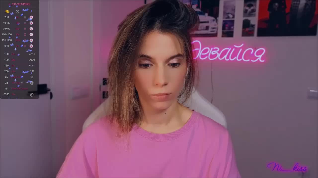 ni_kiss Live Sex September 26, 2025