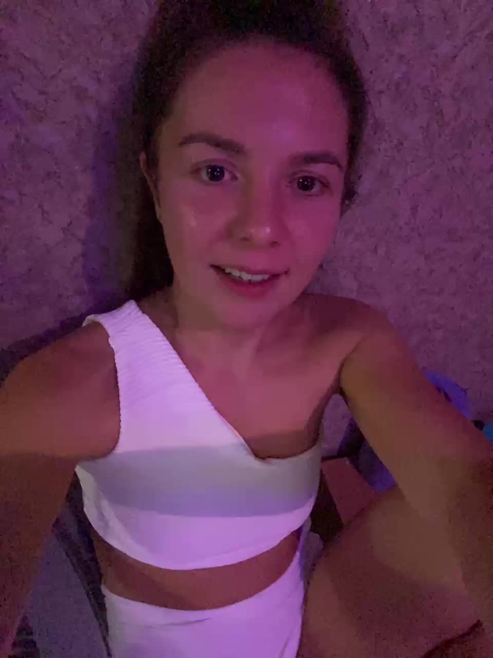 HelgaLeo Live Sex September 22, 2025