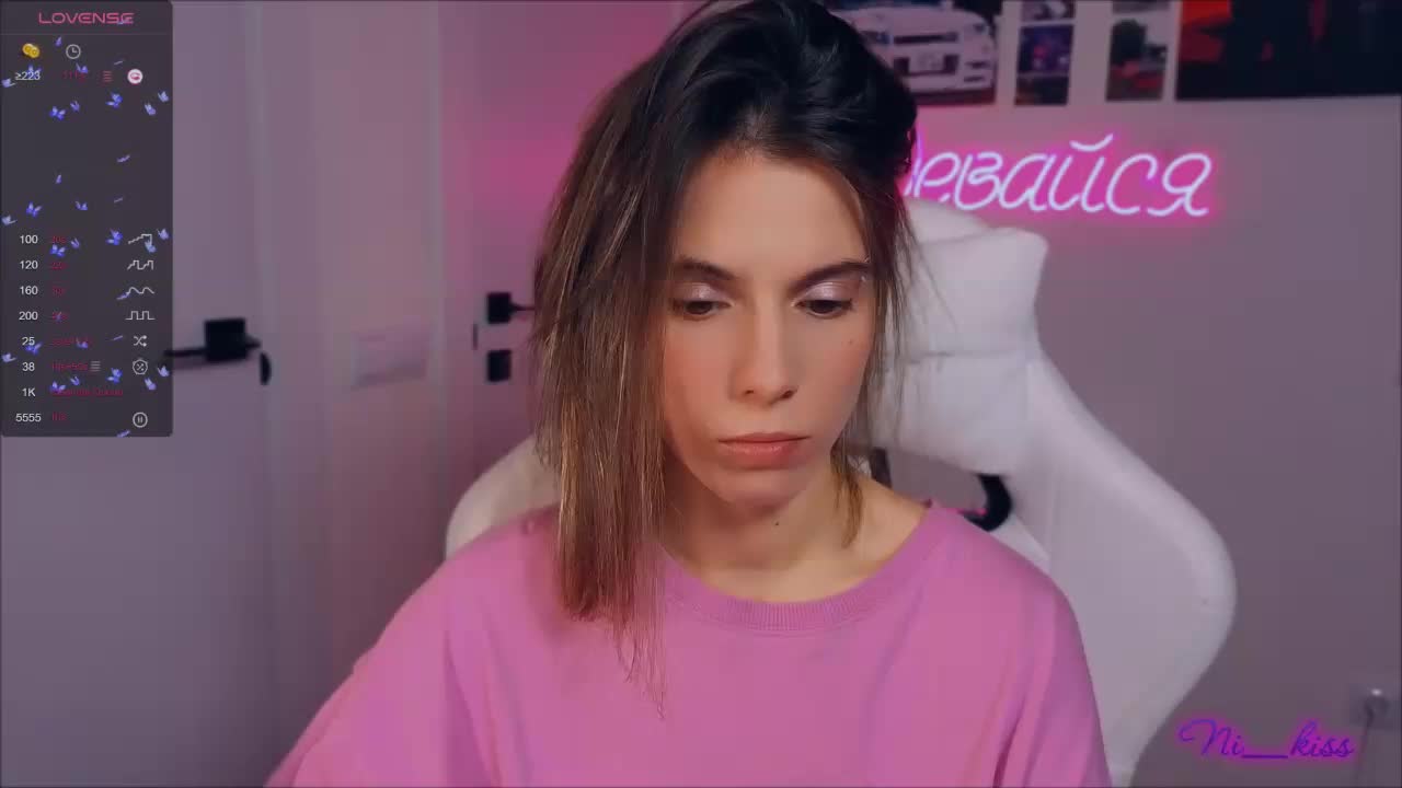 ni_kiss Live Sex September 26, 2025