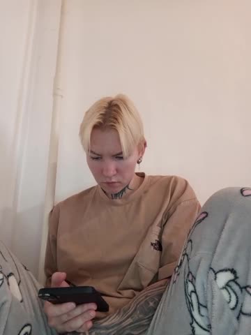 Zhenyya- Live Sex September 25, 2025