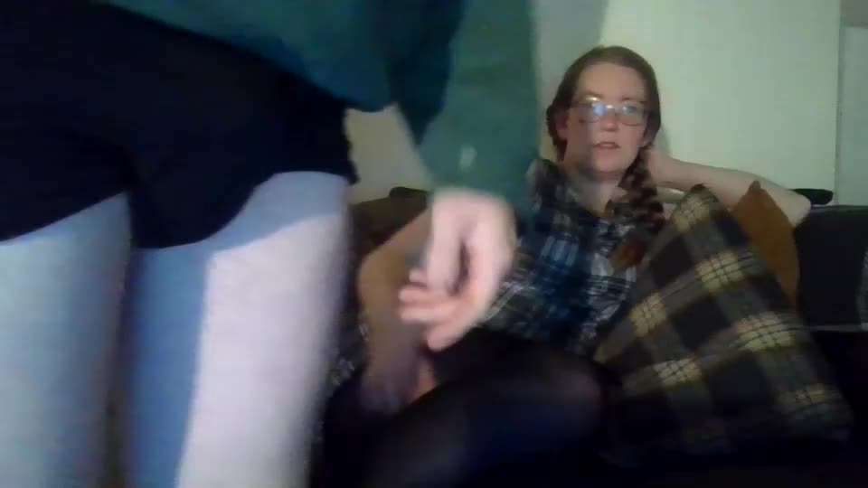 couples90s Live Sex September 28, 2025