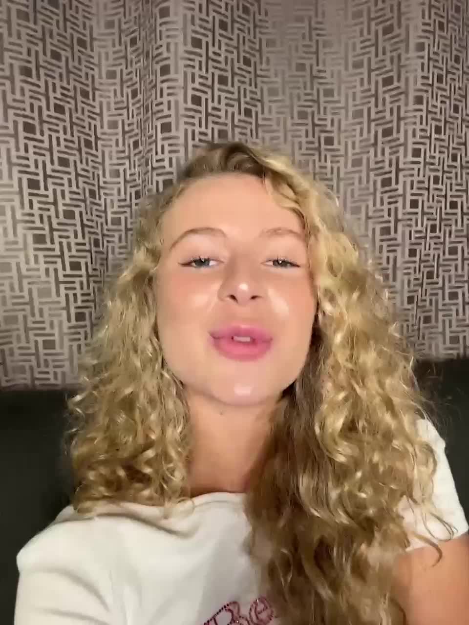 Vivena Live Sex September 29, 2025