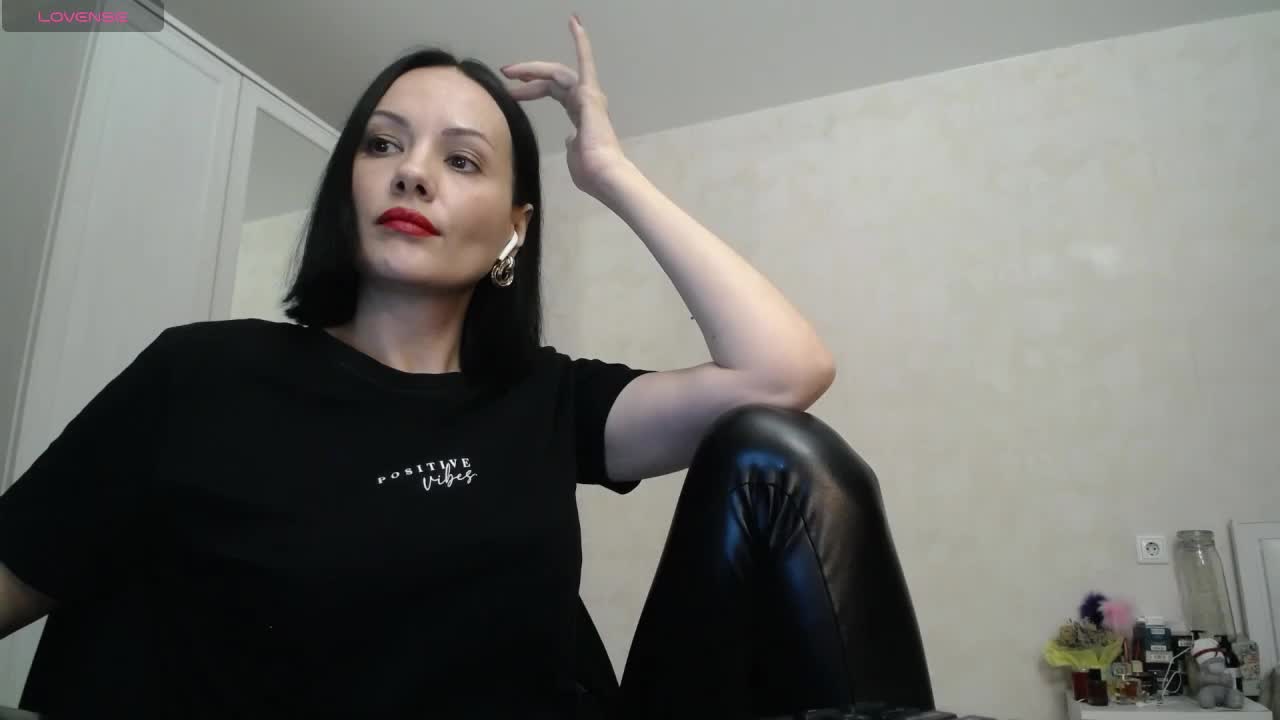 Goddess-VENUS Live Sex September 29, 2025