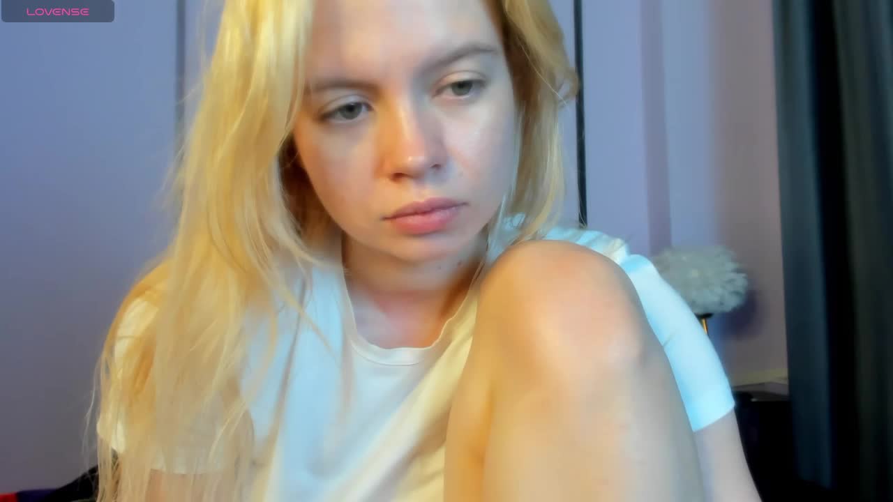 AlisaGoldie Live Sex September 29, 2025