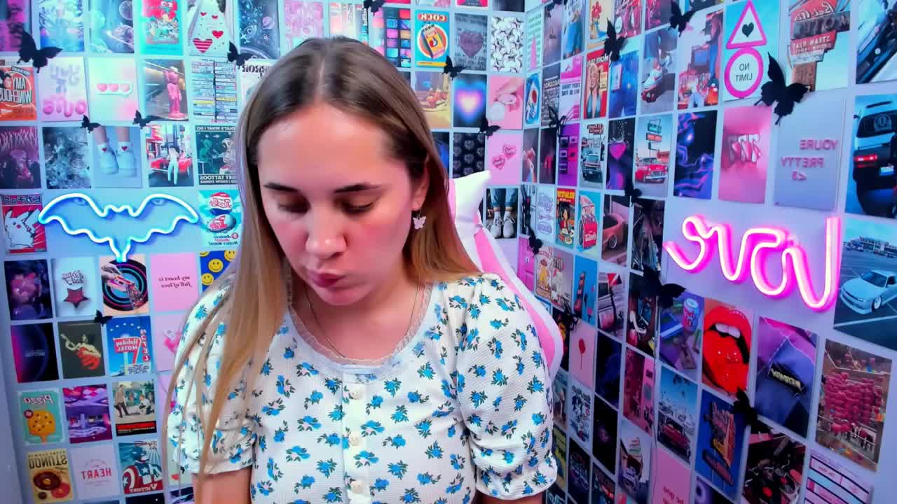 MiaMilas Live Sex September 30, 2025