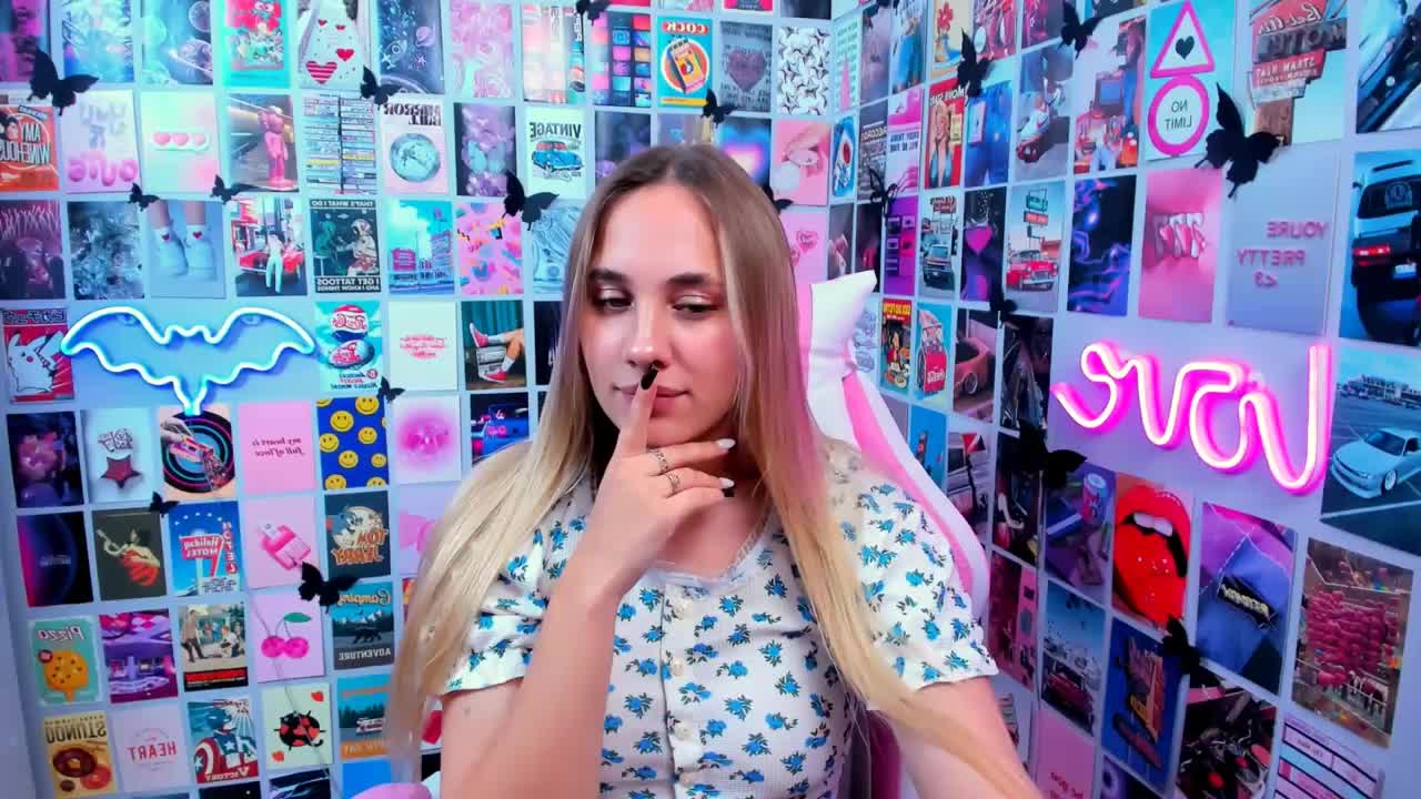 MiaMilas Live Sex September 30, 2025