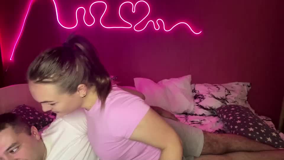 deeplookscouple Live Sex September 30, 2025