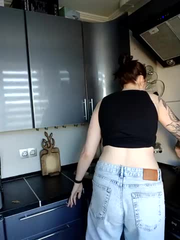LazyTanukii Live Sex September 30, 2025