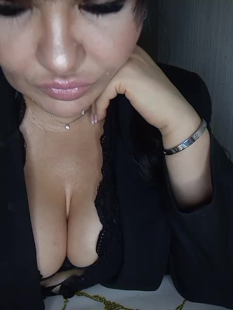 Brunetochkaaa Live Sex October 1, 2025