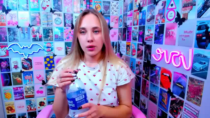 MiaMilas Live Sex October 1, 2025