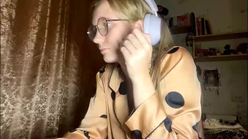 maybelleensminger Live Sex October 3, 2025