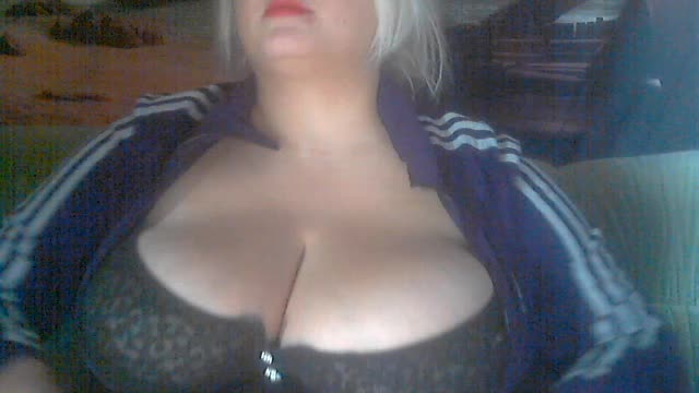 DianaCream Live Sex October 3, 2025