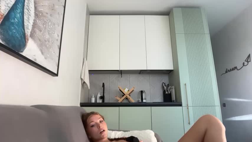 Aliceimhorny Live Sex October 4, 2025