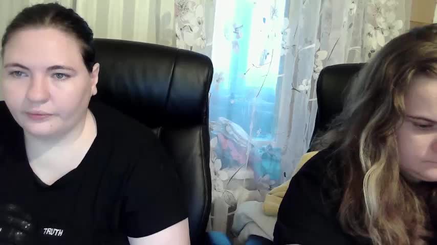 HollyXEva Live Sex October 5, 2025