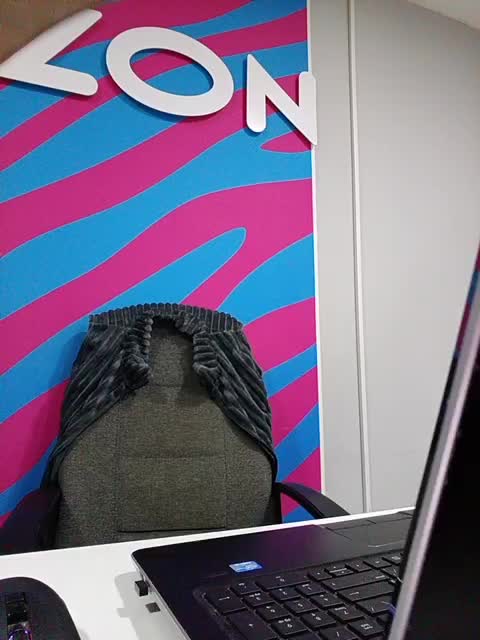 Olivia5551 Live Sex October 6, 2025