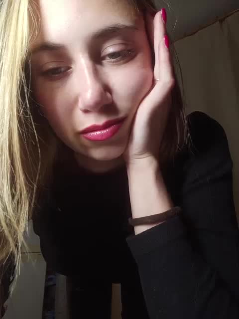 MilkyGirl Live Sex October 7, 2025