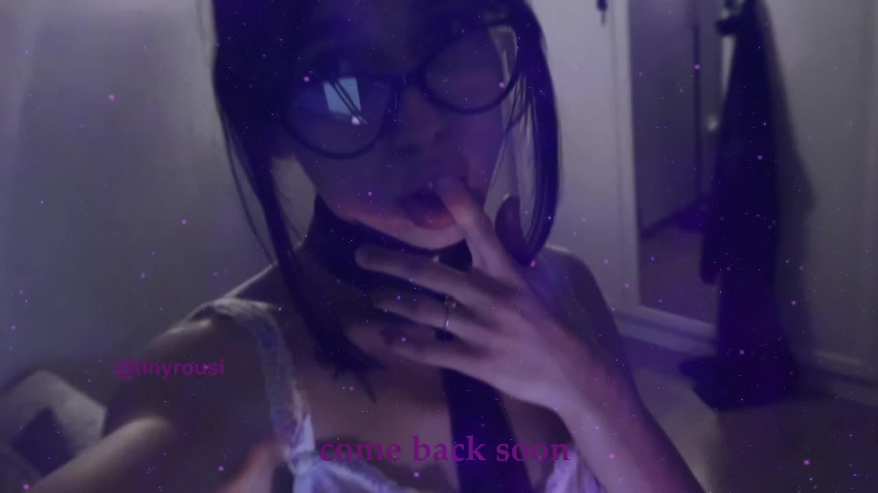 tiny_rousi Live Sex October 8, 2025