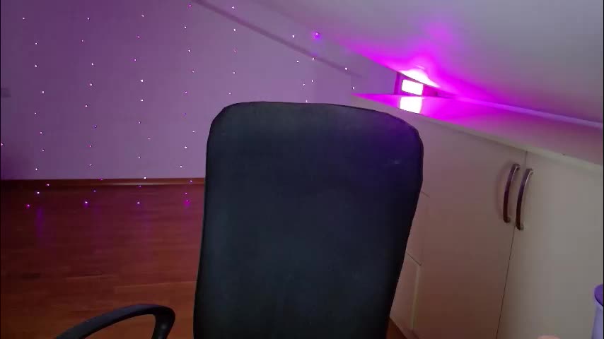 shadow_strikere Live Sex October 10, 2025