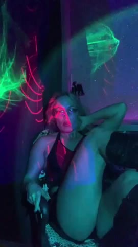 IzoldaBraunF Live Sex October 10, 2025