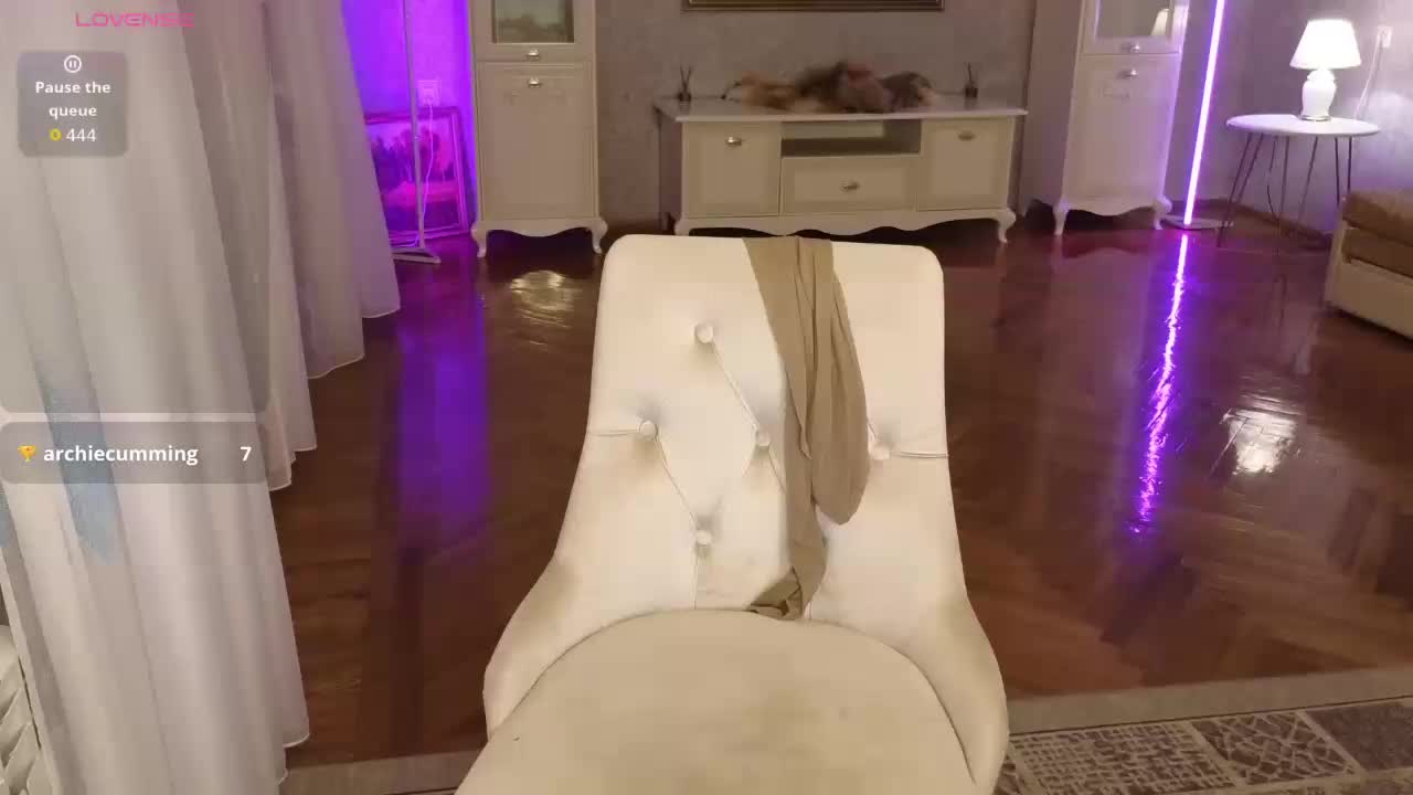 AnneKarma Live Sex October 10, 2025