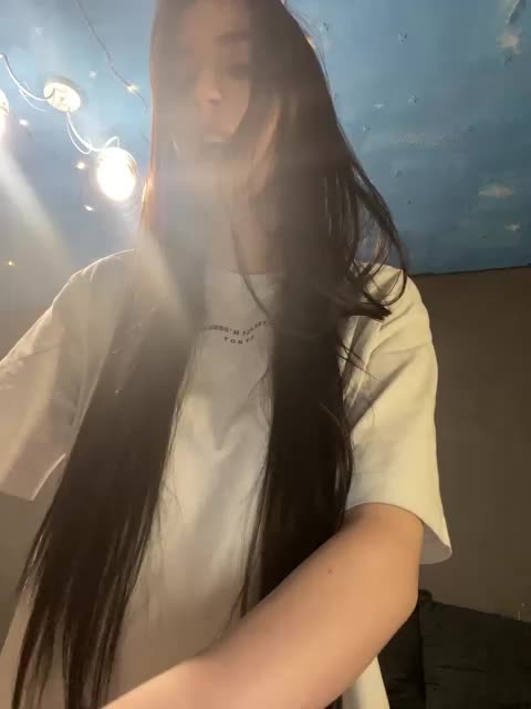 Hikikomori27 Live Sex October 10, 2025