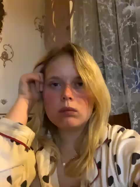 Pionchick Live Sex October 11, 2025