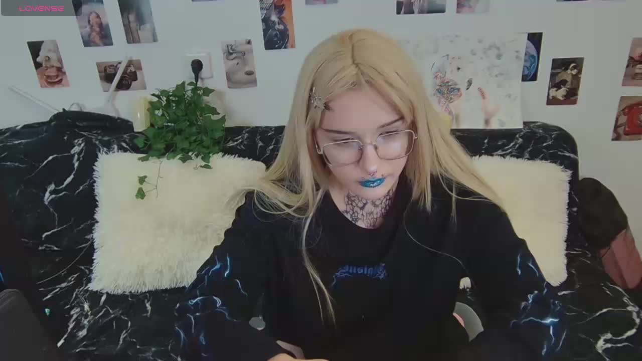 sashasextape2 Live Sex October 12, 2025