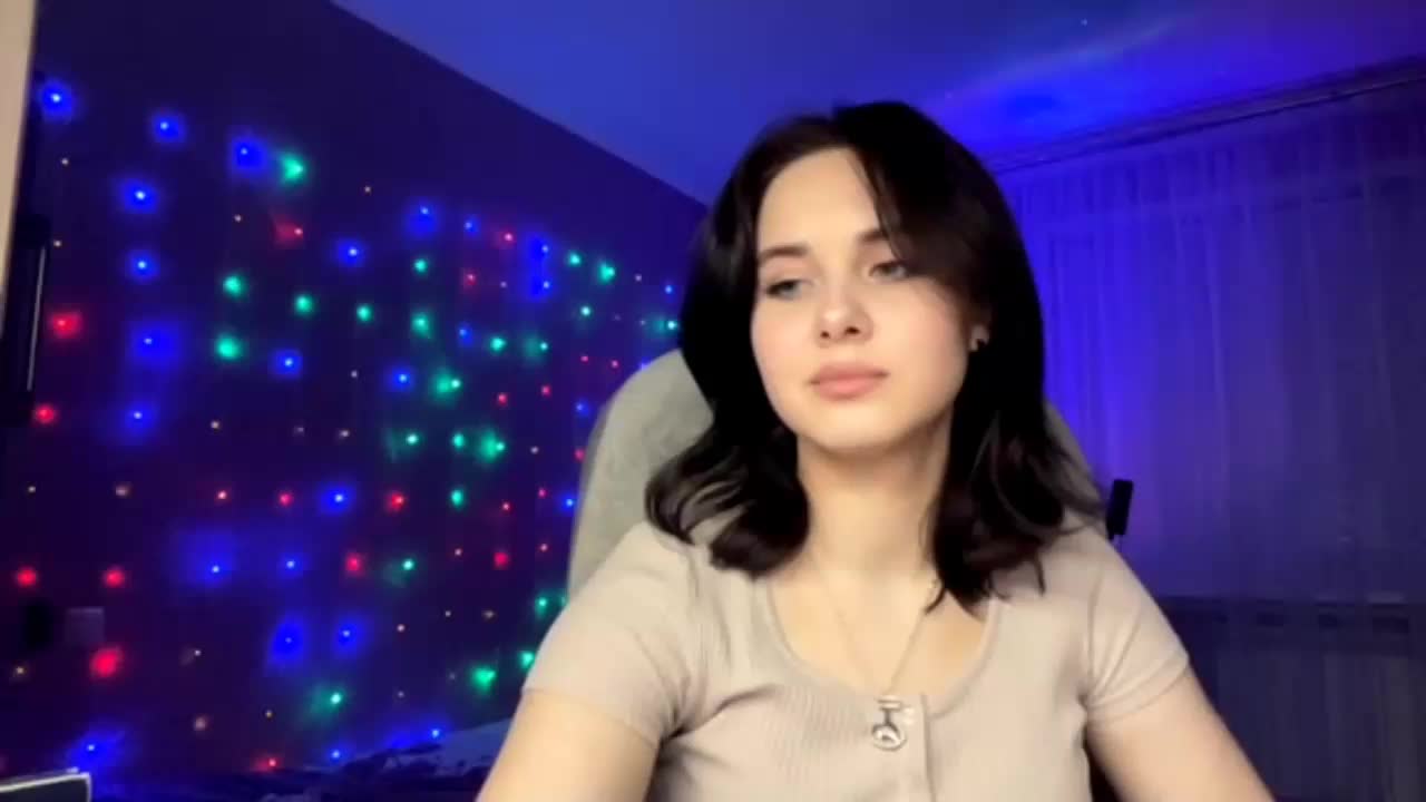 CANDY-LIPS-GIRL Live Sex October 13, 2025