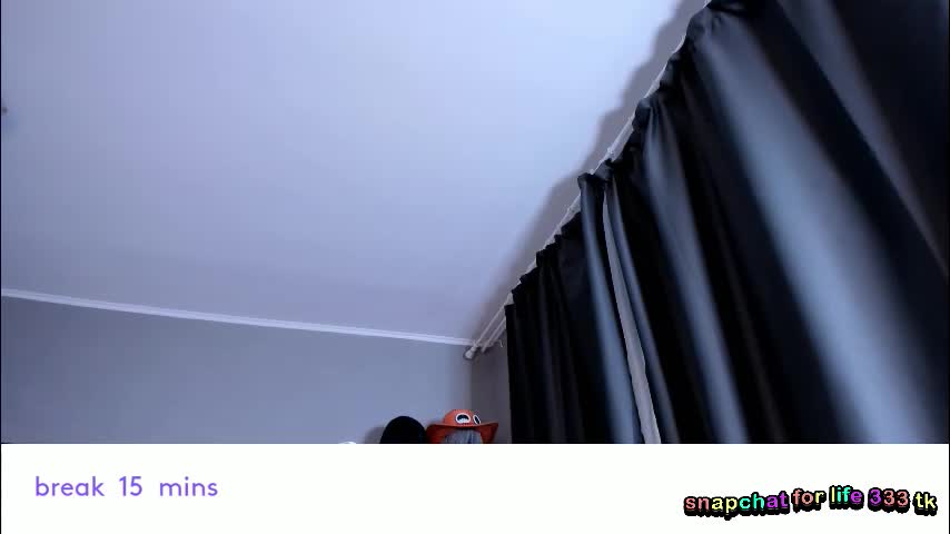 vivian_qwerty Live Sex October 14, 2025