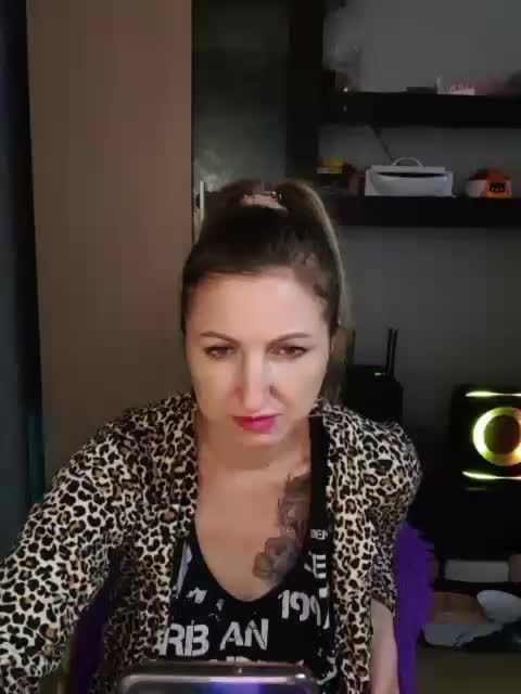 Nushka1984 Live Sex October 14, 2025