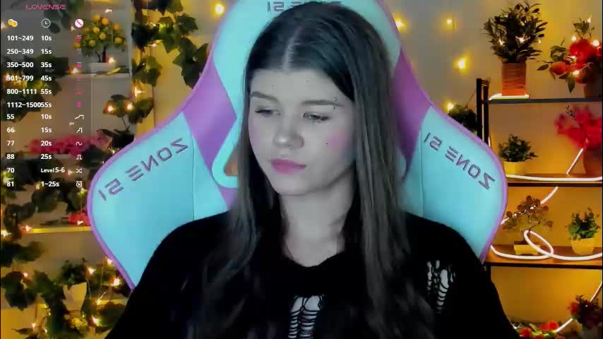 alice_tails Live Sex October 15, 2025