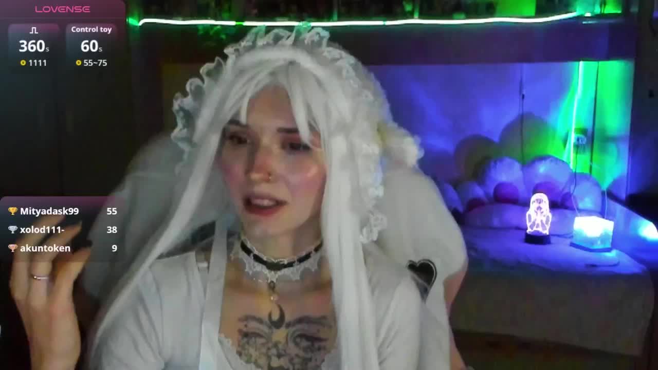 Elven1kiss Live Sex October 16, 2025