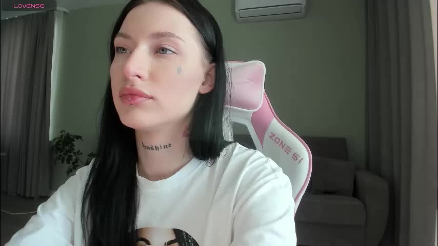 jenniferqueen11 Live Sex October 16, 2025