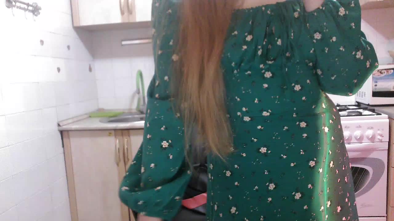 L-e-l-i-k Live Sex October 17, 2025