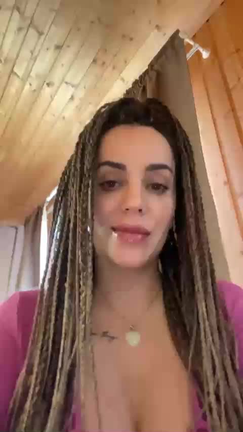 Veneravera Live Sex October 27, 2025