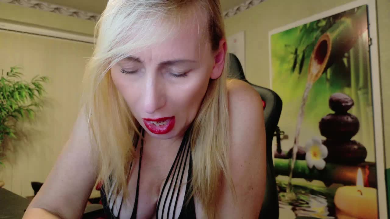 AngelikaMore Live Sex October 29, 2025