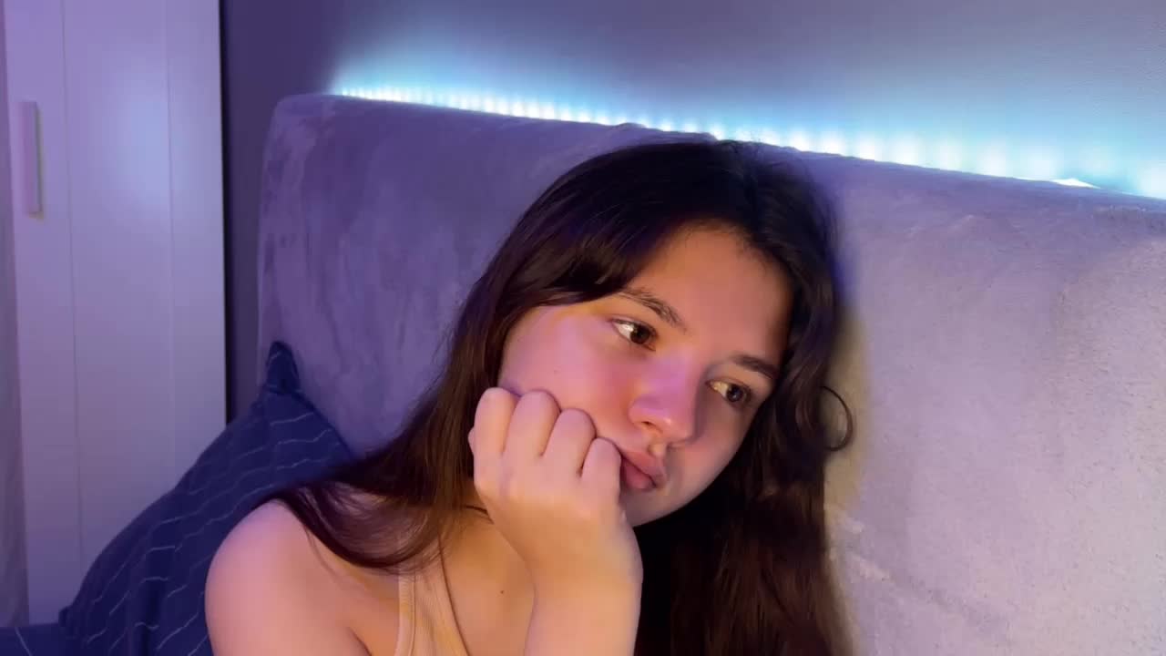 AlisaRichGold Live Sex October 27, 2025