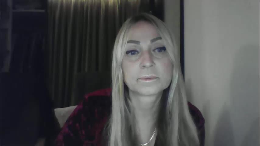 blondkitti Live Sex October 28, 2025