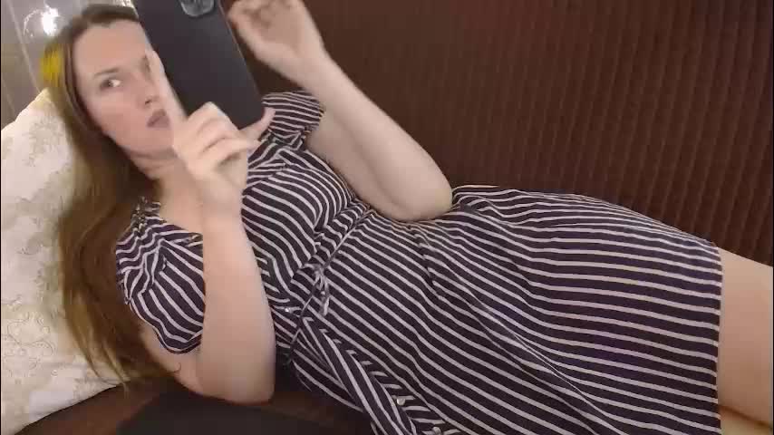 dixiemiller Live Sex October 29, 2025