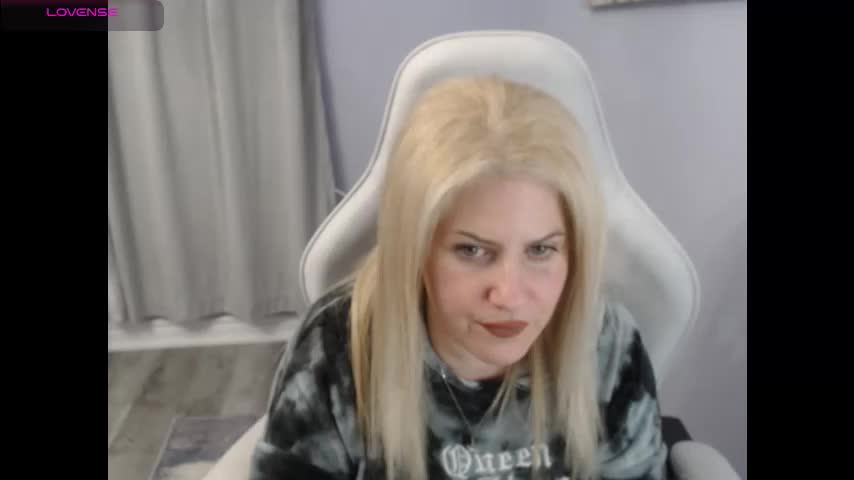 bellastar84 Live Sex October 29, 2025