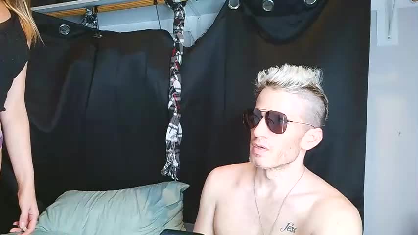 dracoisback Live Sex October 23, 2025