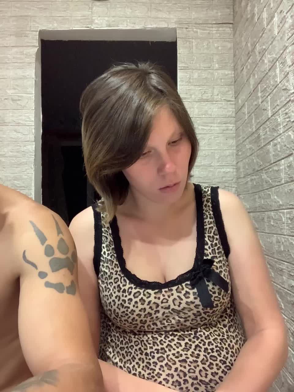 Dmeesk Live Sex October 22, 2025