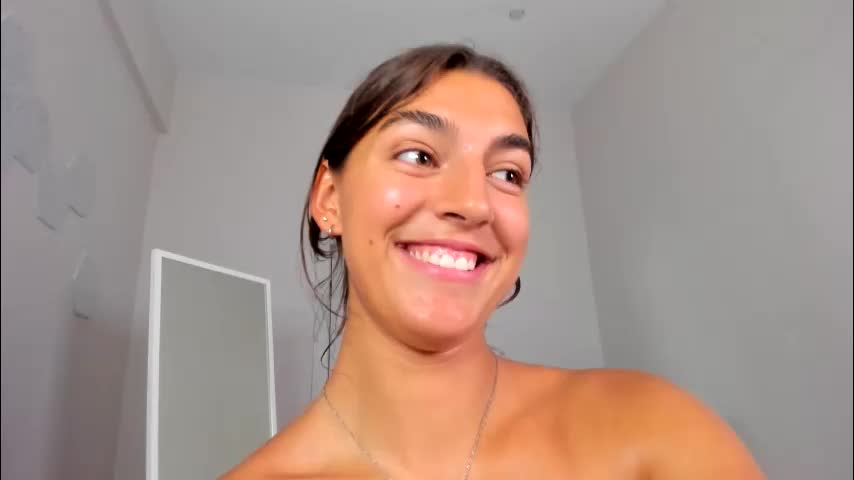 lynn_jackson Live Sex October 28, 2025