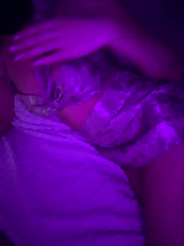 Love698 Live Sex October 24, 2025