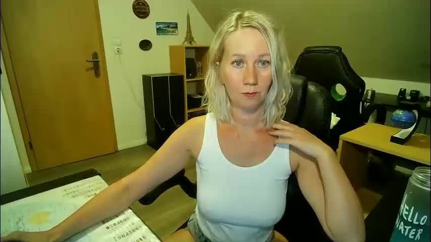 _korall_ Live Sex October 30, 2025