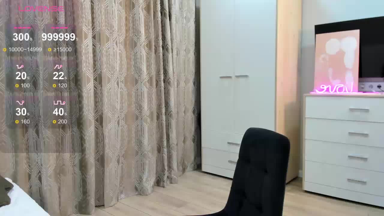 -dkny- Live Sex October 31, 2025