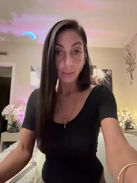 IrinkaGata Live Sex November 3, 2025