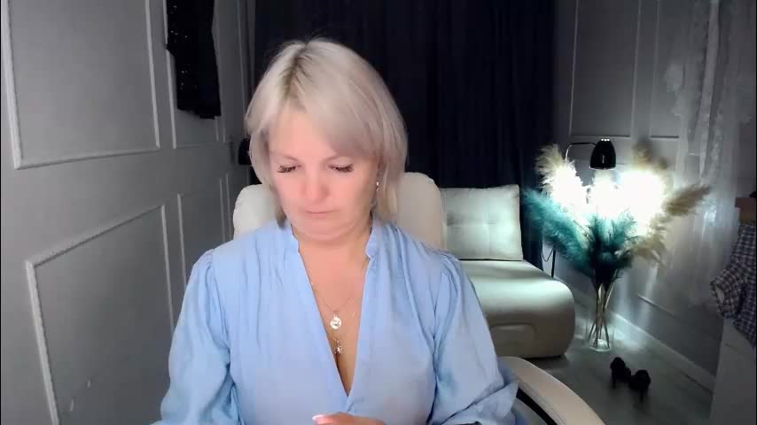 emmmam Live Sex November 6, 2025